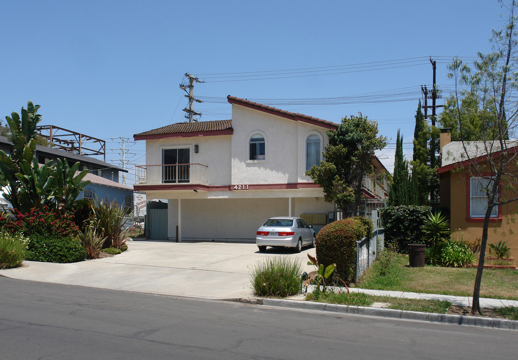 4211 Iowa St in San Diego, CA - Building Photo