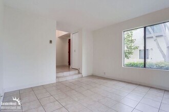 8435 Via Mallorca in San Diego, CA - Building Photo - Building Photo