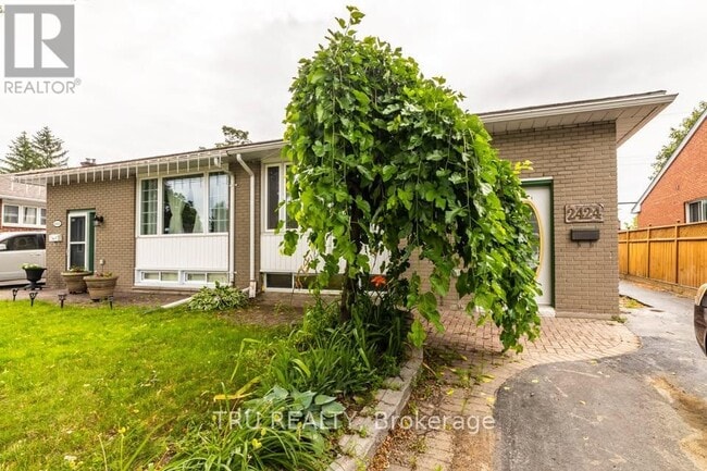 property at 2424 Iris St