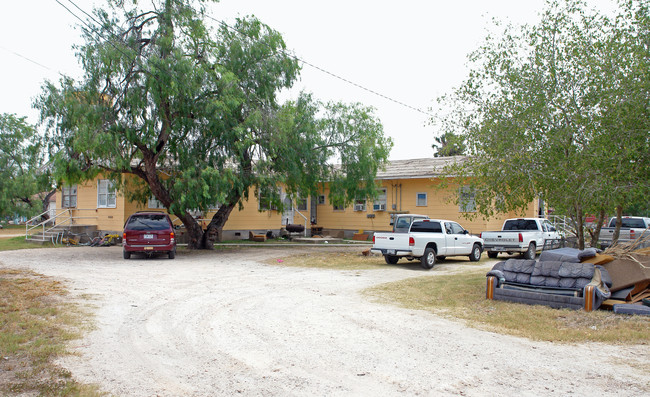 212 N 5th St in Donna, TX - Building Photo - Building Photo