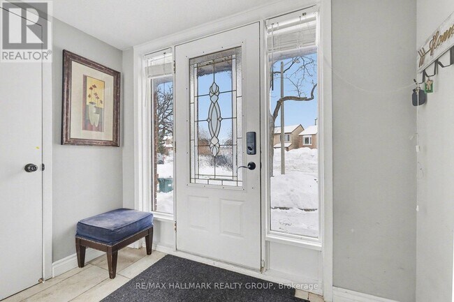 808 Torsa Ct in Ottawa, ON - Building Photo - Building Photo