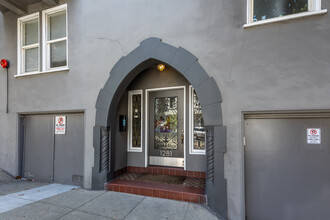 1281 Vallejo St in San Francisco, CA - Building Photo - Building Photo