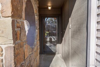 3712 S Madison Ave, Unit 1 in Tulsa, OK - Building Photo - Building Photo