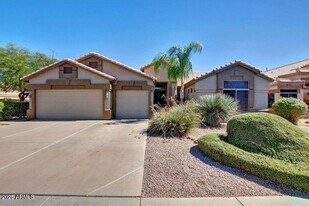 673 S Peppertree Dr in Gilbert, AZ - Building Photo