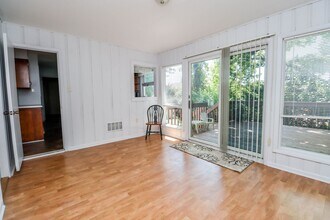 15 Clinton Dr in Columbia, MO - Building Photo - Building Photo