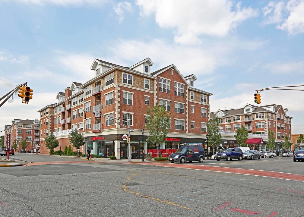 Towne Center at Englewood in Englewood, NJ - Building Photo