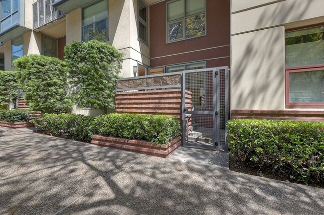 1150 J St in San Diego, CA - Building Photo - Building Photo