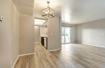 7201 S Station Creek Way, Unit 5F in Midvale, UT - Building Photo - Building Photo