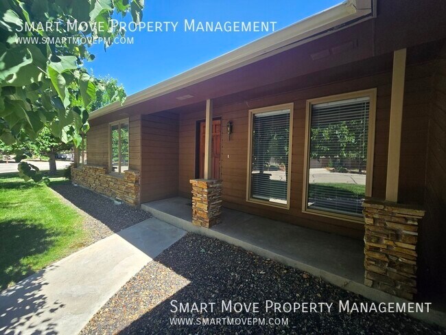 property at 3312 S Norfolk Way