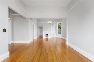 1615 Grand St in Alameda, CA - Building Photo - Building Photo