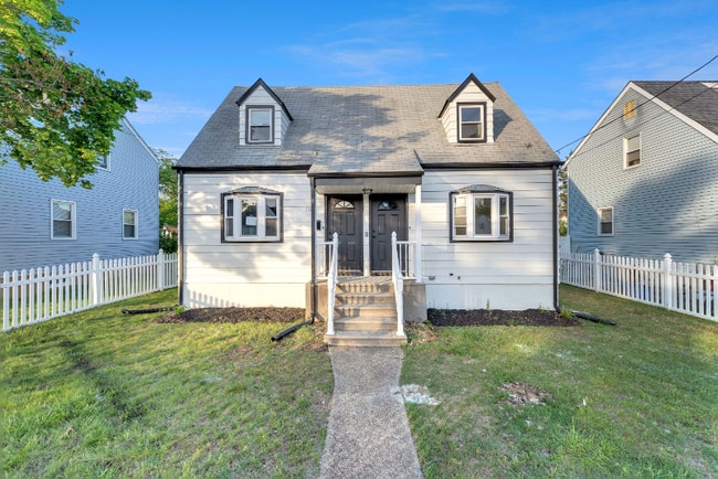 property at 1133 Howard Ave