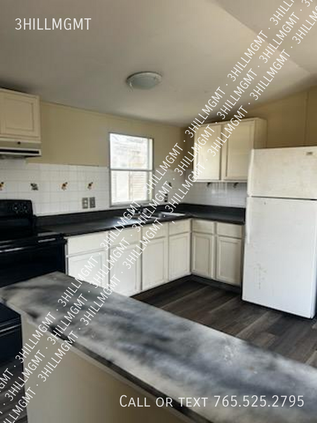 property at 1216 S Bloomington St