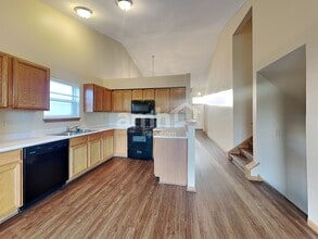 1910 Prairie Ridge Dr in Plainfield, IL - Foto de edificio - Building Photo