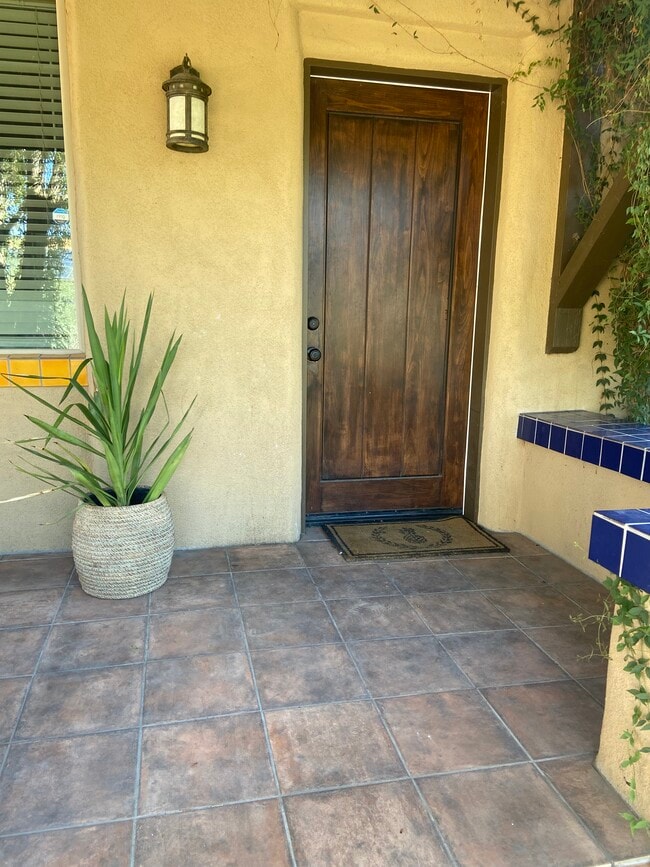 property at 738 E 8th St