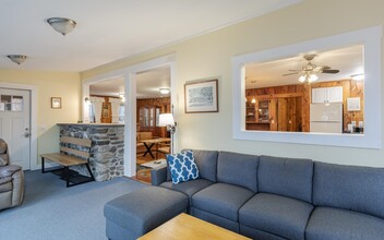 978 Forest Rd in Alstead, NH - Foto de edificio - Building Photo