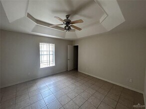 3902 S Radisson Ave in Pharr, TX - Foto de edificio - Building Photo