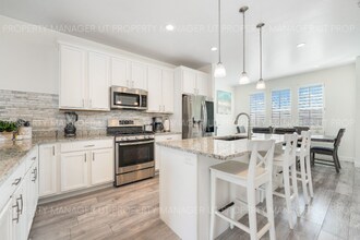 5147 W Arley Ct in Herriman, UT - Building Photo - Building Photo
