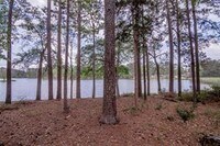 3823 Spring Dr - 32