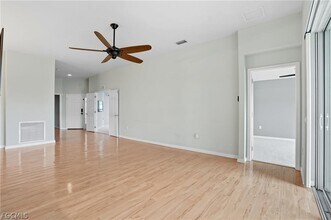 2427 Woodbourne Pl in Cape Coral, FL - Building Photo - Building Photo