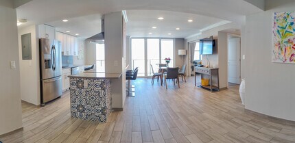 101 Briny Ave in Pompano Beach, FL - Building Photo - Building Photo