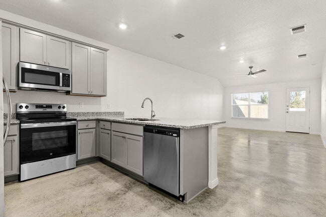 808 Wax Myrtle Ct in Killeen, TX - Foto de edificio - Building Photo