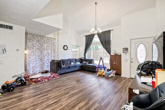 17416 Ashburton Rd in San Diego, CA - Building Photo - Building Photo