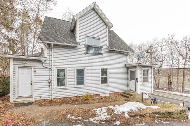 314 Norwich Ave in Norwich, CT - Building Photo - Building Photo