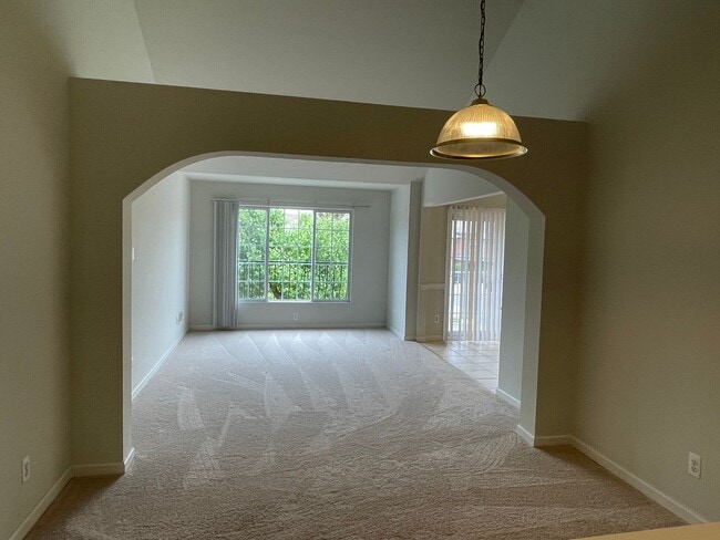 8292 W Annsbury Cir in Shelby Township, MI - Building Photo - Building Photo