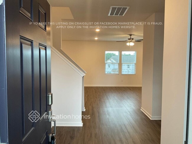 115 Glacier Wy in La Vergne, TN - Building Photo - Building Photo