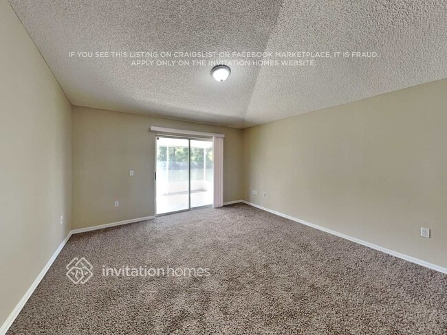 7378 Overland Park Blvd in Jacksonville, FL - Foto de edificio - Building Photo