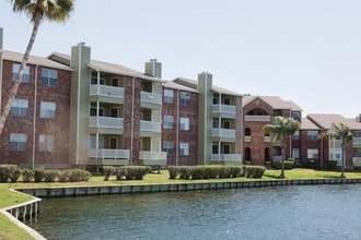 Lakeside at Campeche in Galveston, TX - Foto de edificio - Building Photo