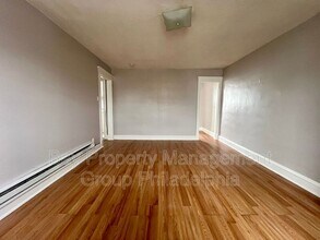 239 Long Ln in Upper Darby Township, PA - Building Photo - Building Photo