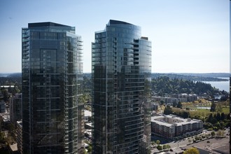 Bellevue Towers in Bellevue, WA - Building Photo - Building Photo