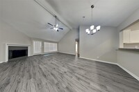 5111 Rivertree Ln in Spring, TX - Building Photo - Building Photo