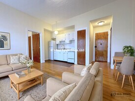 172 N Beacon St in Boston, MA - Building Photo