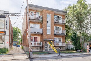 1484 Du Collège Rue in St. Laurent, QC - Building Photo
