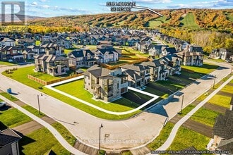 157 Springside Cres in Blue Mountains, ON - Building Photo - Building Photo