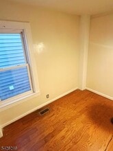 126 Duer St in North Plainfield, NJ - Building Photo - Building Photo