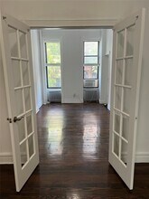 410 E 117th St in New York, NY - Building Photo - Building Photo