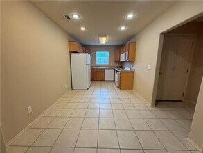 4106 SW Shadowrock Pl in Bentonville, AR - Building Photo - Building Photo