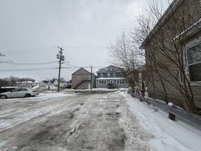 188 Mountain Rd in Moncton, NB - Building Photo - Building Photo