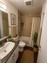 Oak Creek in Petaluma, CA - Building Photo - Building Photo