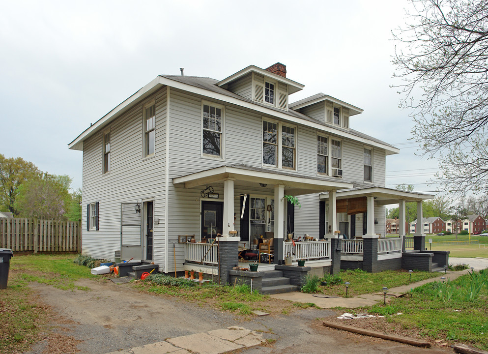 1400 E 7th St in Charlotte, NC - Building Photo