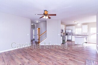 211 Windsong Dr in Greenville, SC - Building Photo - Building Photo