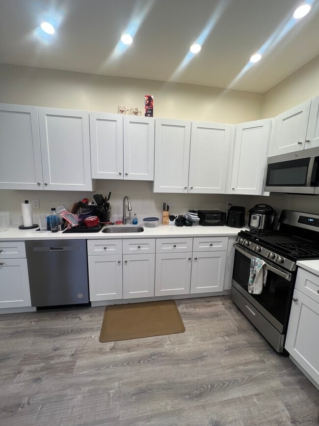 1423 Cambridge St, Unit 2