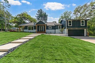 1503 E Lakeview Dr in Dallas, TX - Building Photo