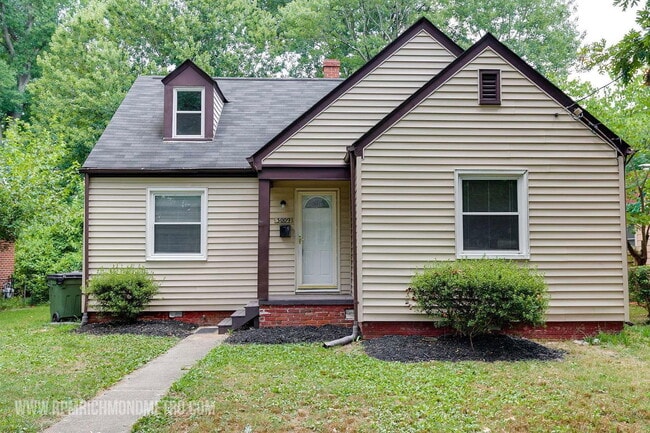 property at 3009 Napoleon St