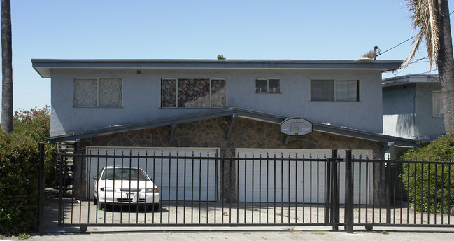 7717 Ney Ave in Oakland, CA - Building Photo - Building Photo