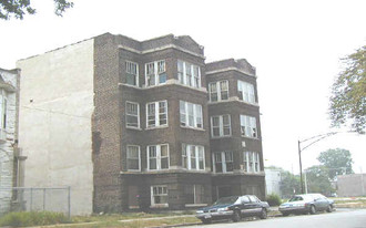 4639 S Saint Lawrence Ave Apartments