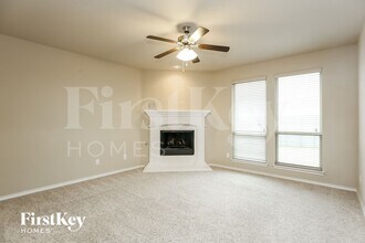 517 Gannet Trl in Northlake, TX - Foto de edificio - Building Photo
